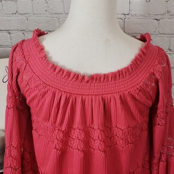 Cupid pink blouse can make off shoulder - Picture 7 of 9
